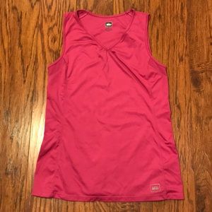 REI Women’s Sleeveless Active Top